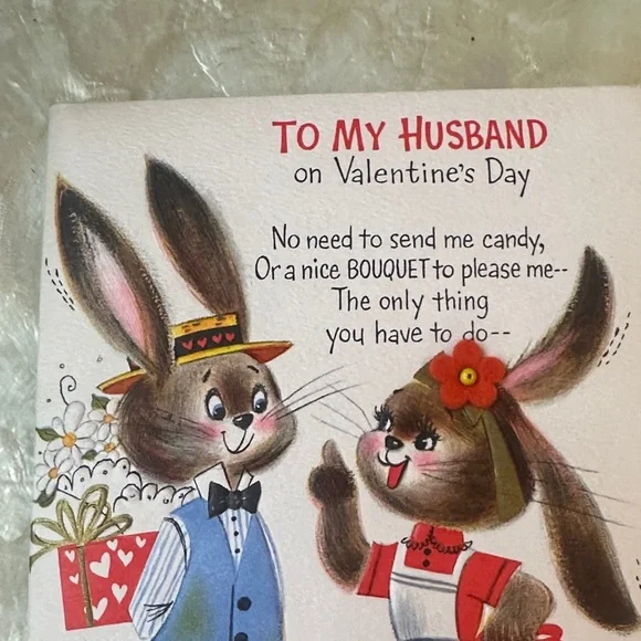 Vintage Hallmark Valentine's Day Card with Funny Bunnies - Picture 7 of 7